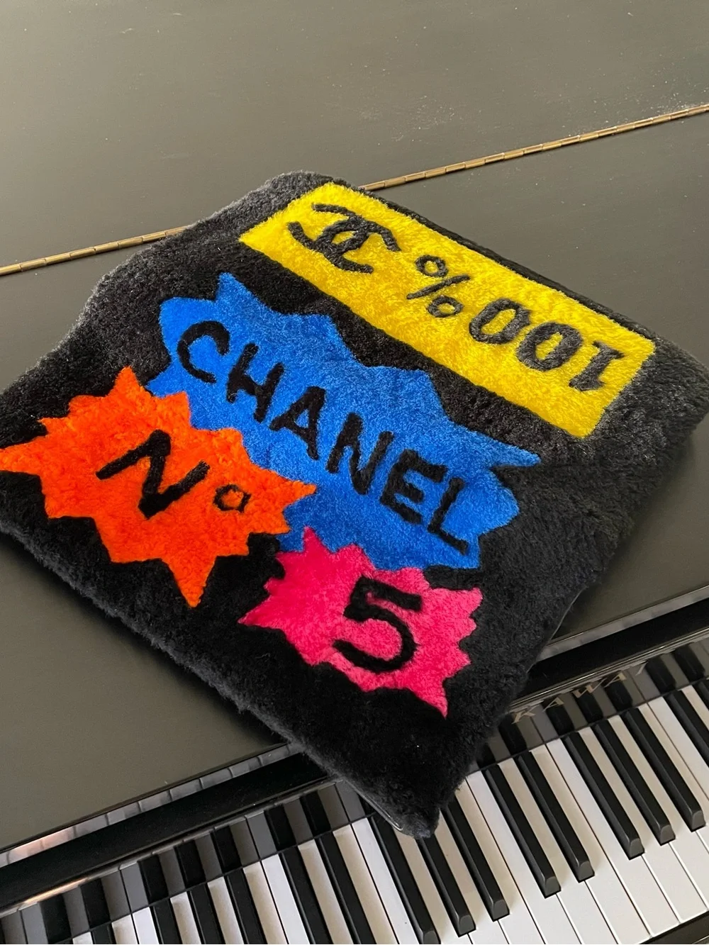 CHANEL bold clutch